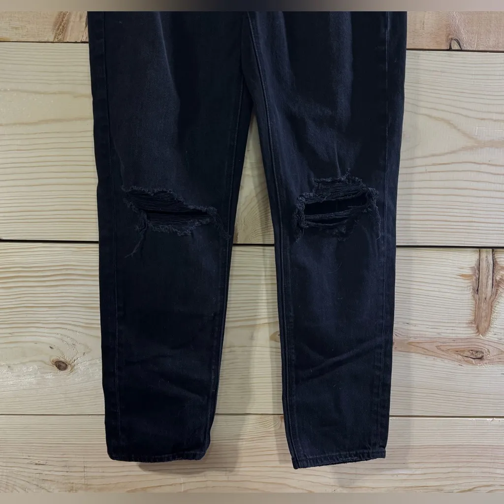 American Eagle  Mom Jeans - Image 3