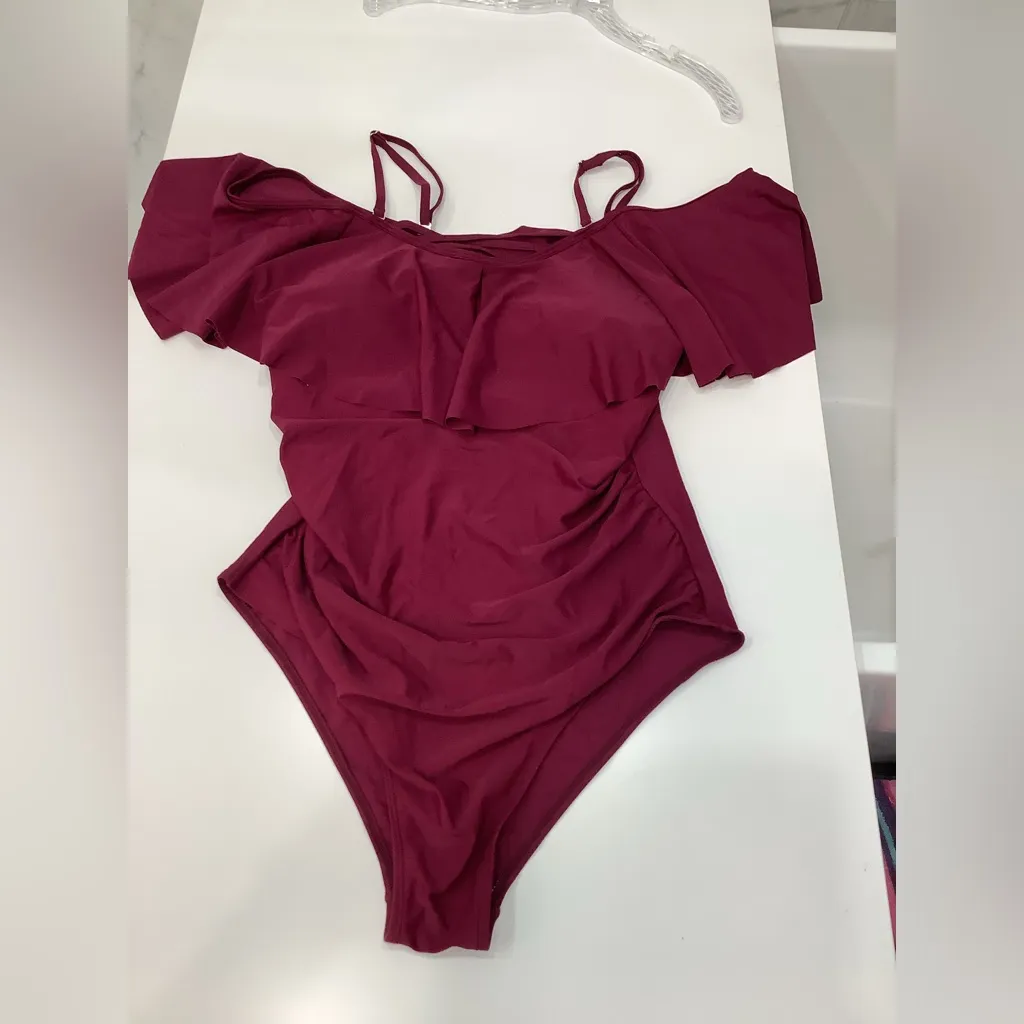 Pretty one piece swimsuit 🌺🌺🌺 Red Size XL - Image 5