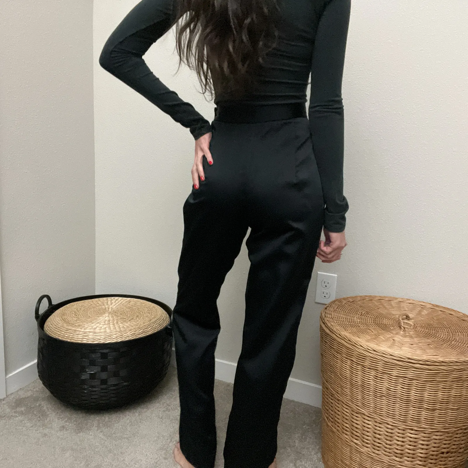 90s vintage black satin minimalist high waisted rise pleated trousers pants Size 25 - Image 5