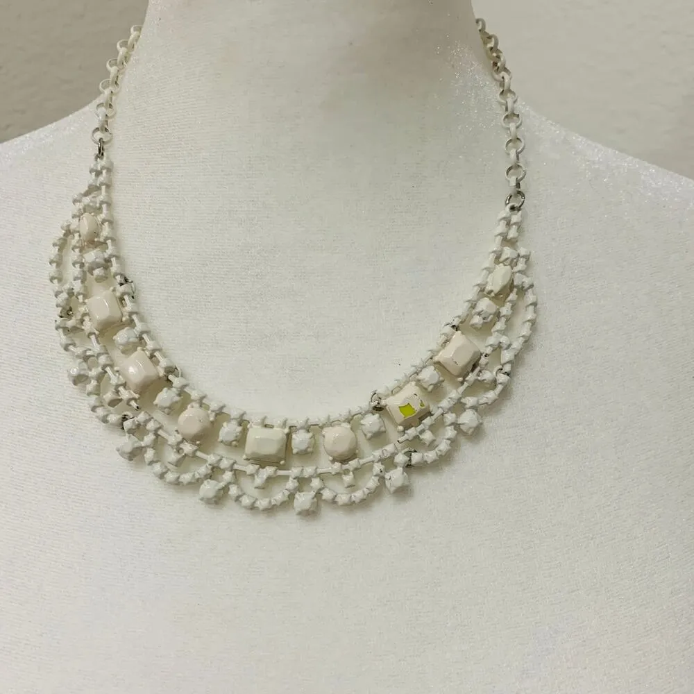 Shabby Chic White Painted Statement Necklace 8" drop - Image 3
