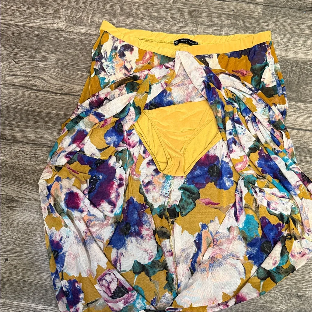 Fashion to Figure A-Line Skirt in Multicolor Floral - Image 5