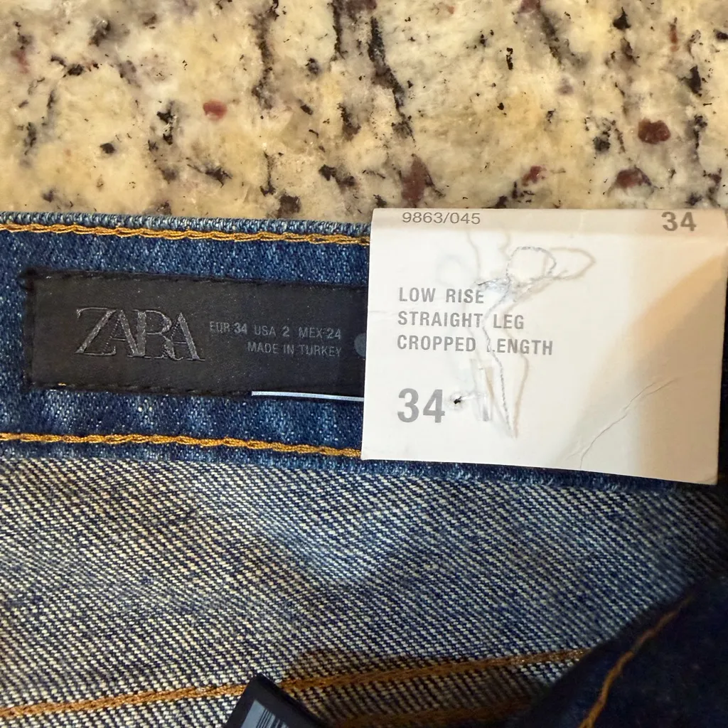 Zara Low Rise Straight Leg Jeans - Image 4