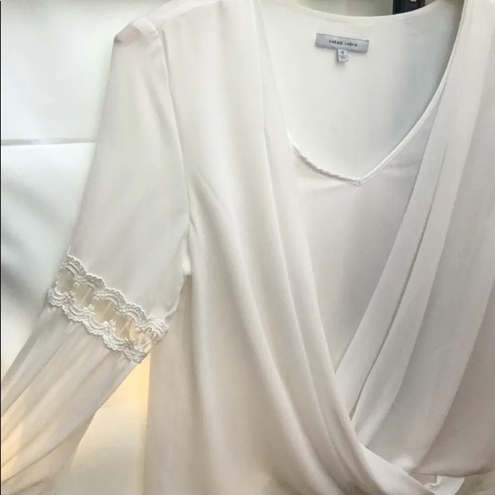 Naked Zebra Boho Chic Surplice Draped Chiffon Long Sleeve Blouse - Image 2