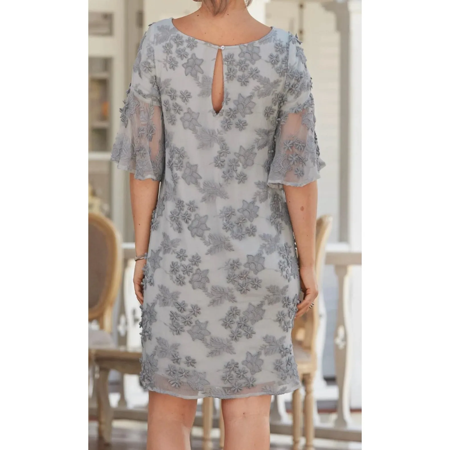 Sundance Dress Color silver Sz Large cocktail elegant mother of bride short 
New - Image 2