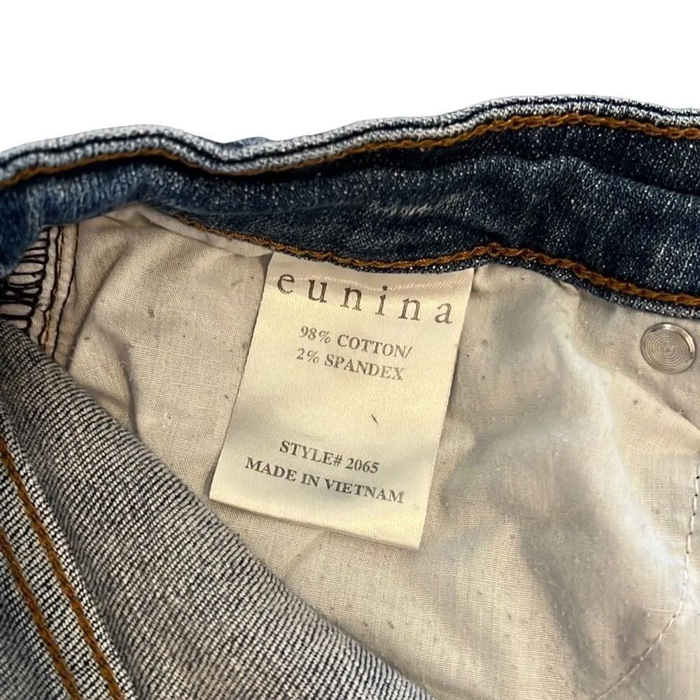 Eunina High Rise cut off distressed denim shorts - Image 5