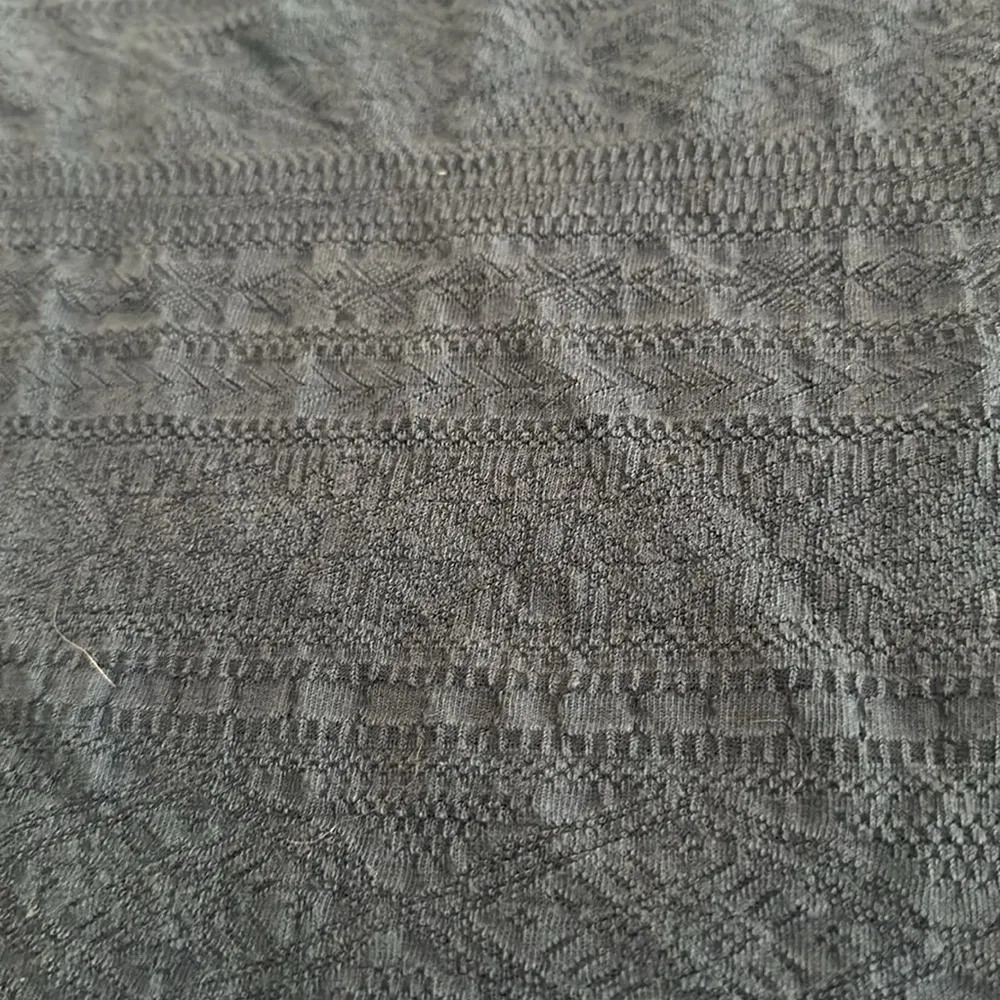 Patterned tank - Image 3