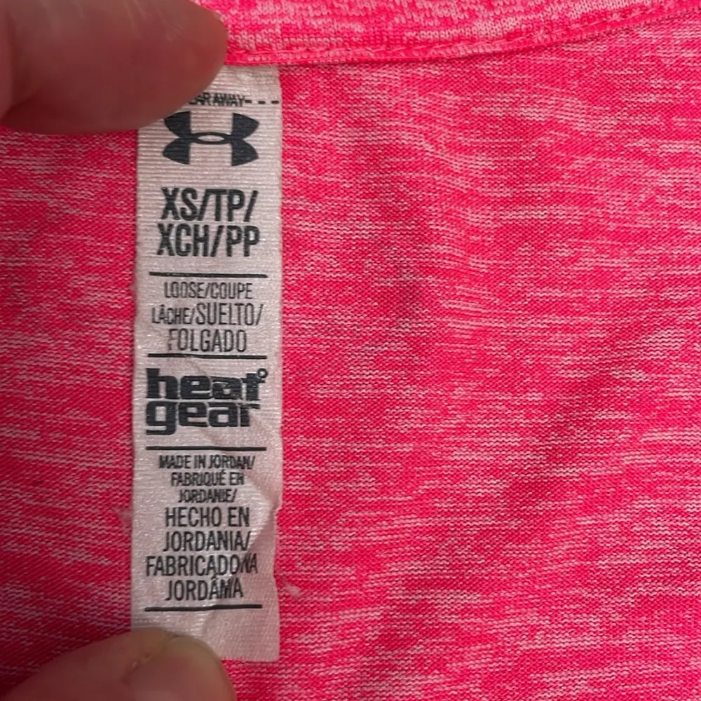 Heather Pink & White Heat Gear V-Neck Short Sleeve Tee Size XS - Image 9