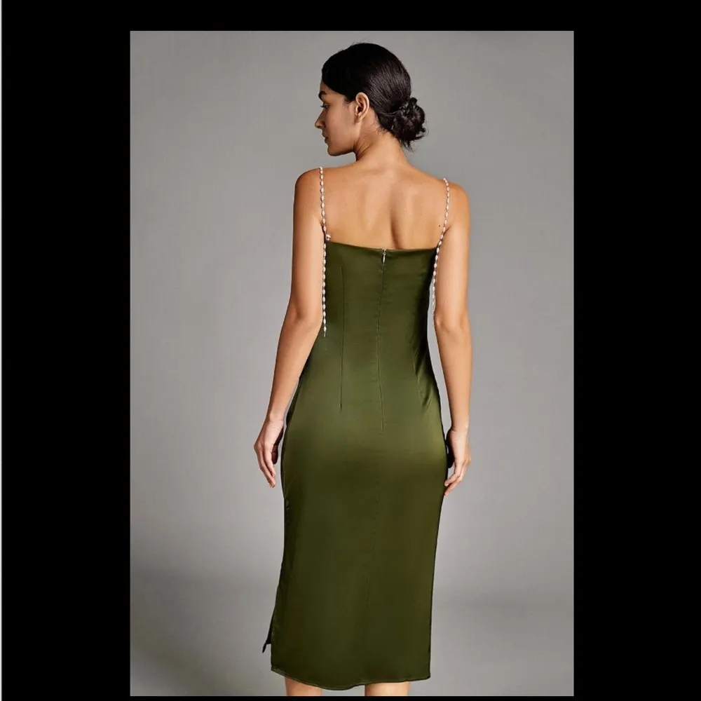 Elegant Olive Green Satin Dress - Image 6