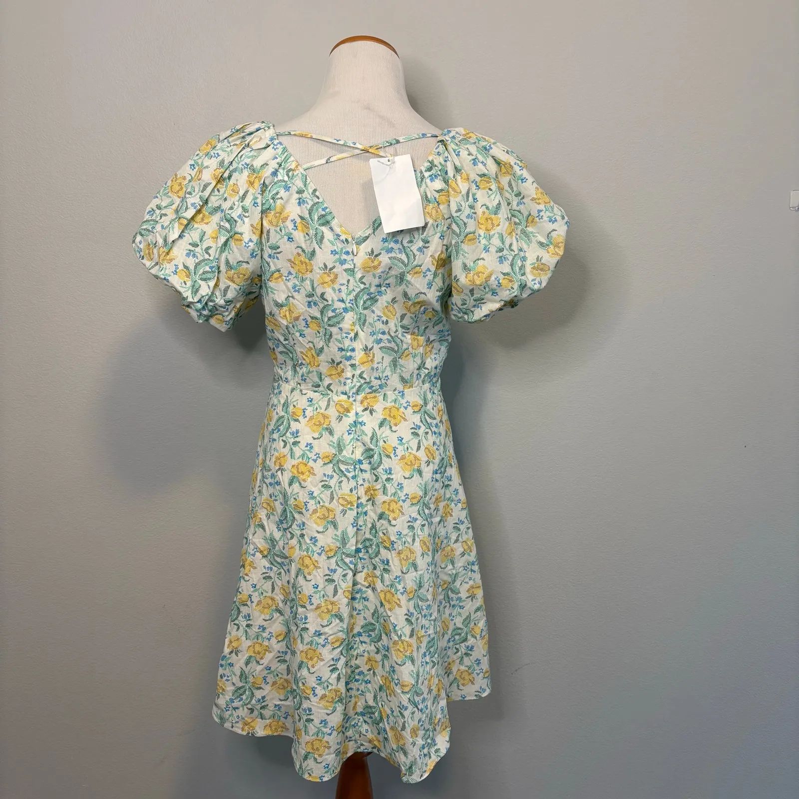 Bloomingdale's NWT Yellow/Green Floral Puff Sleeve Dress‎ White Size M - Image 3