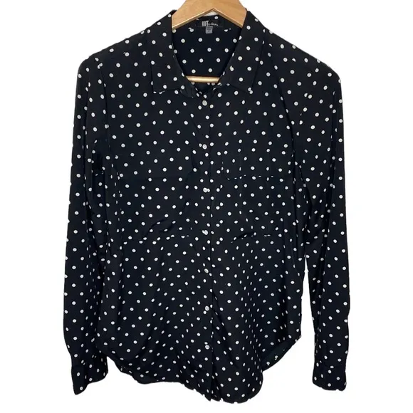 Kut from the Kloth black polka dot satin button down shirt size S - Image 5