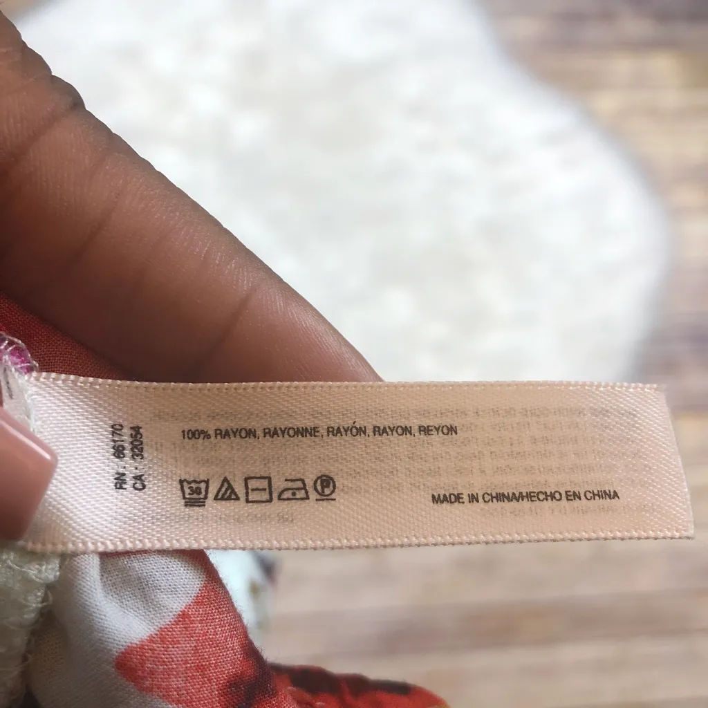 E by Eloise Rose Floral Ruffle Trim Blouse‎ XS - Image 5