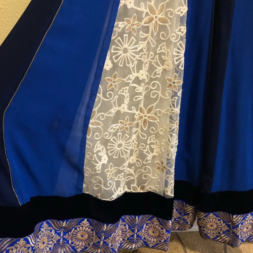 Pearls and Beads Indian/Pakistaní Dress and Shawl L Size L - Image 7