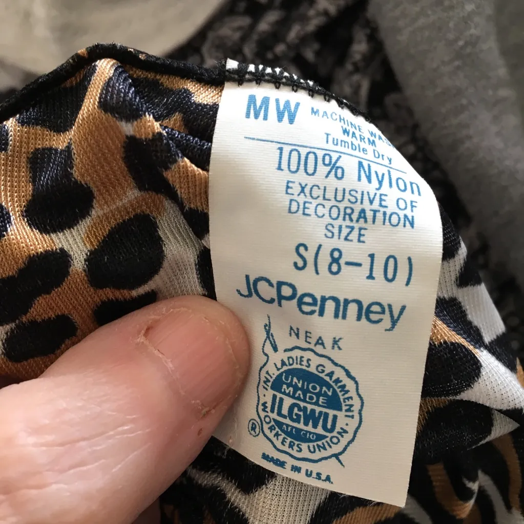 FINAL MARKDOWN Sexy ladies JCPenney vintage cami small 8/10 - Image 4