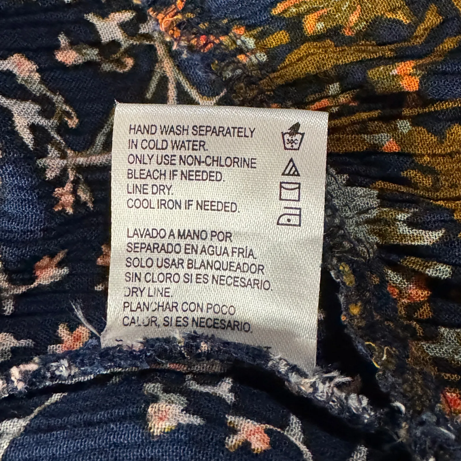 Patrons of Peace Medium Tank Top Floral Hi-Low V-Neck Embroidered Ruffled Gauzy - Image 7