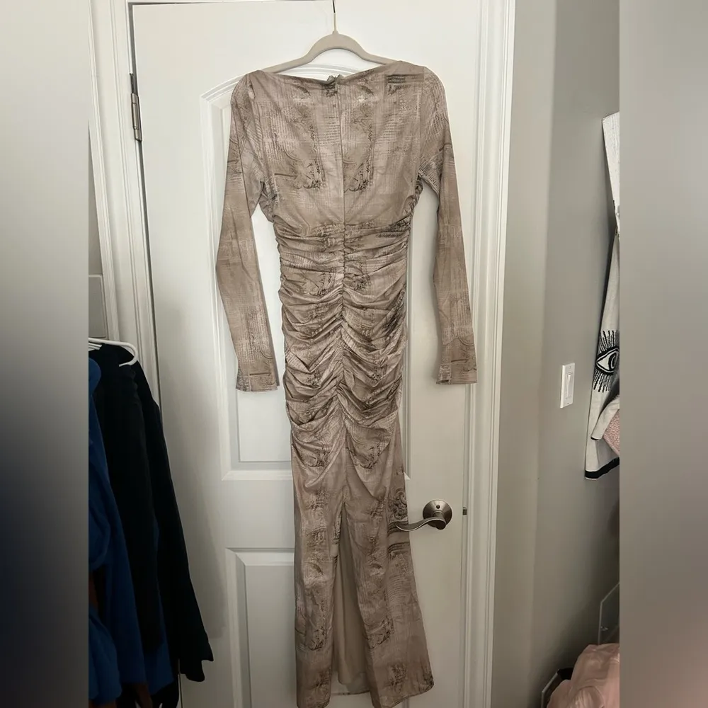 House of CB Lanetta Pale Sage Print Maxi Dress - Image 7