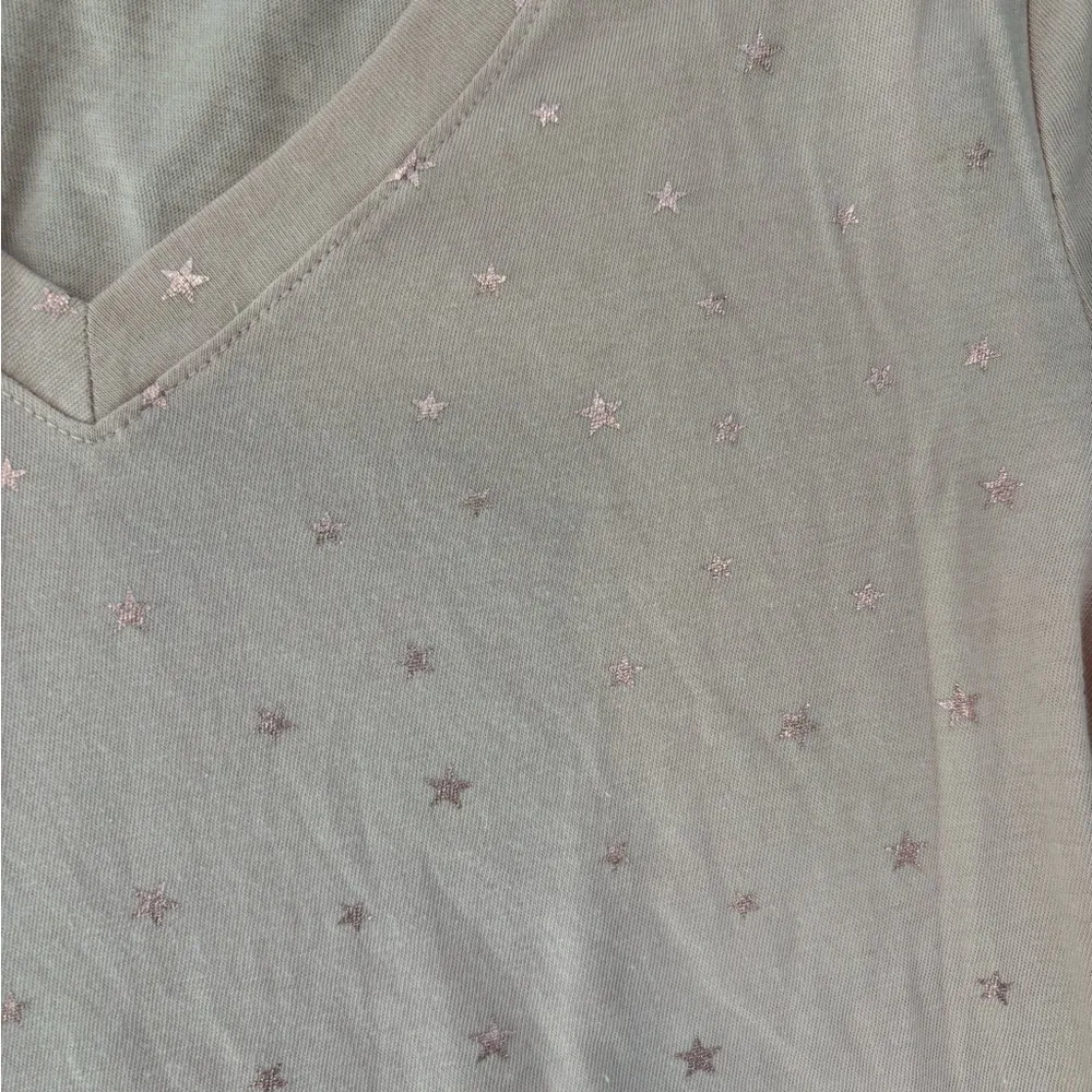 Pink glitter V-neck short sleeve shirt #glitter size Small NWOT - Image 2
