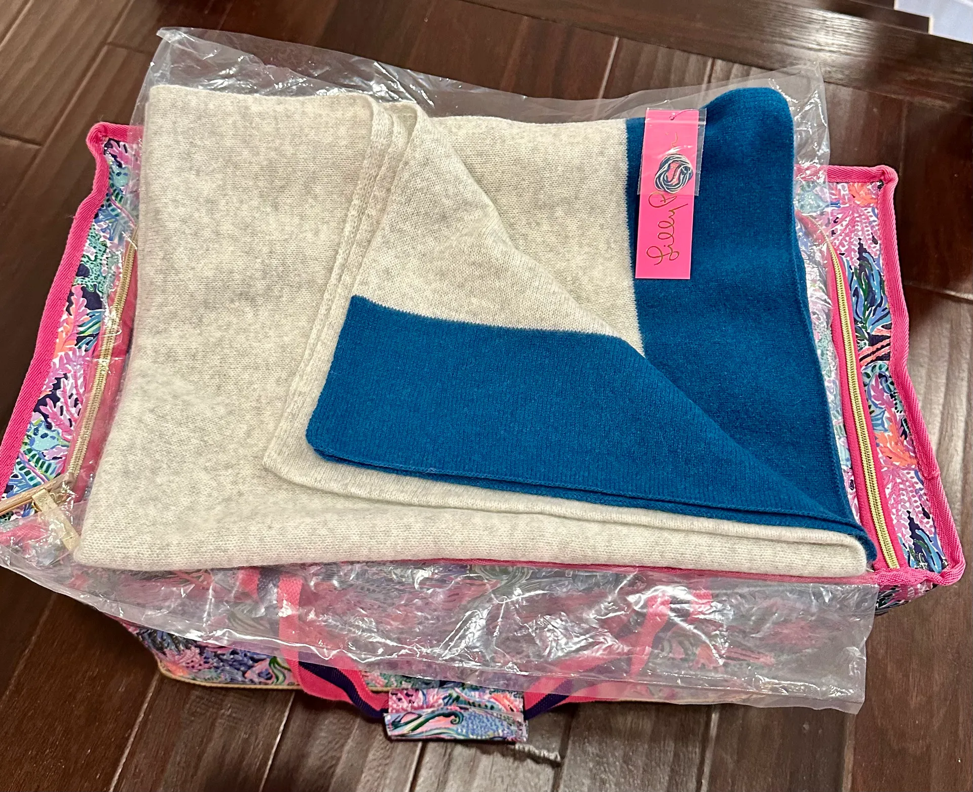 Lanelle Cashmere Wrap Heathered Seaside Grey NEW - Image 4