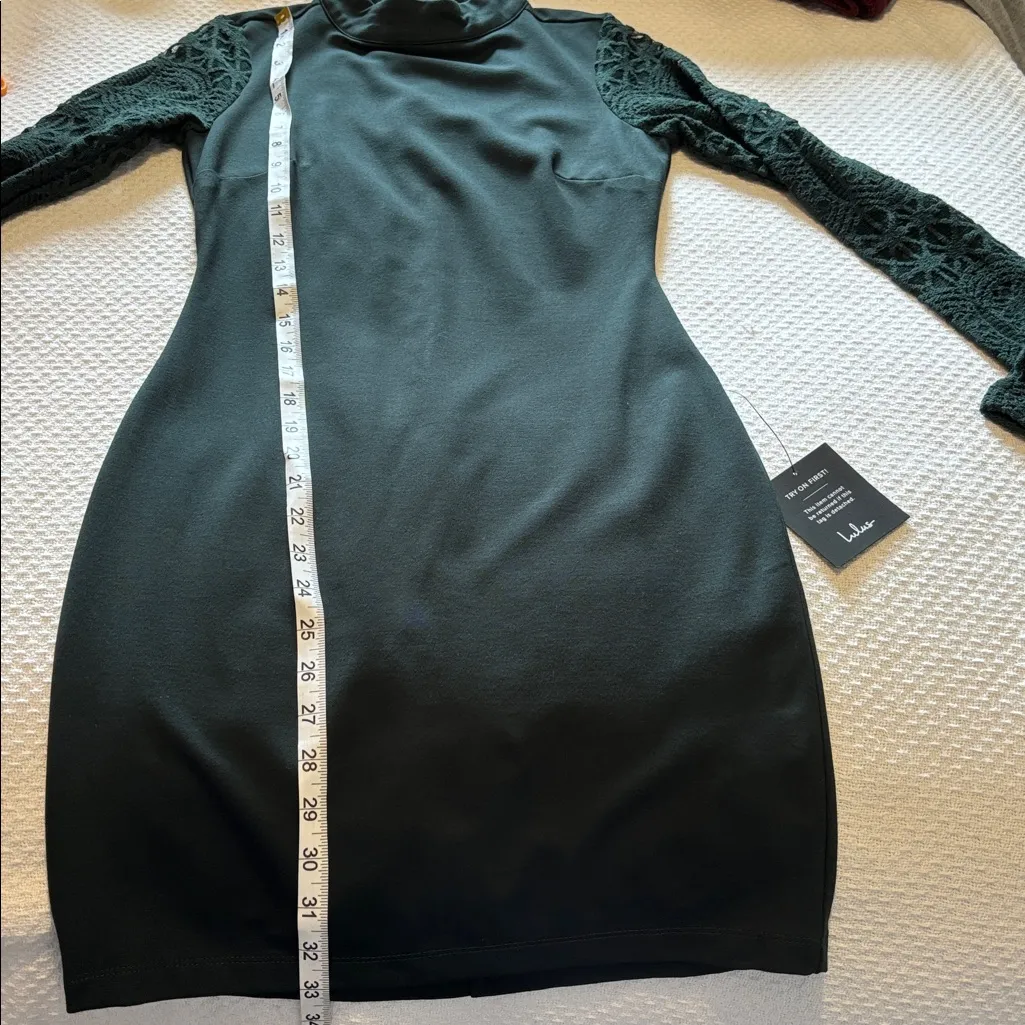 Lulu's Lace Up Your Sleeve Dark Green Lace Long Sleeve Bodycon Dress NWT‎ - Image 9