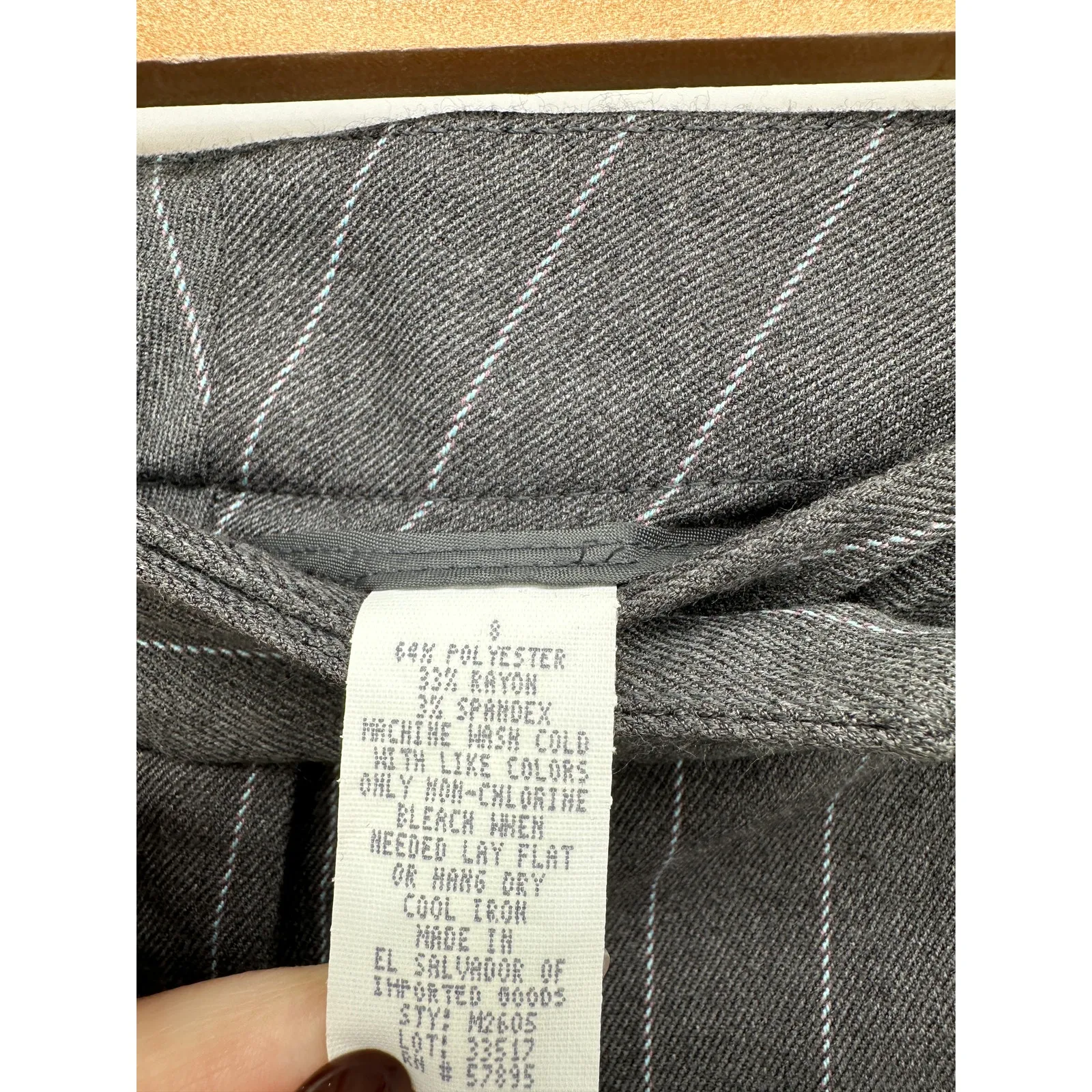 RQT Y2K Gray Pinstriped Dress Pants Size 8 NWT Office Career High Waisted Flare - Image 7