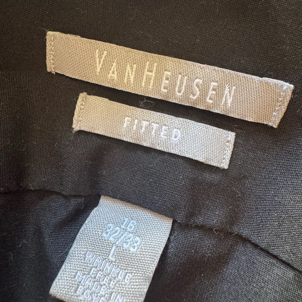 Van Heusen Fitted Grey Button Down Shirt - Image 4