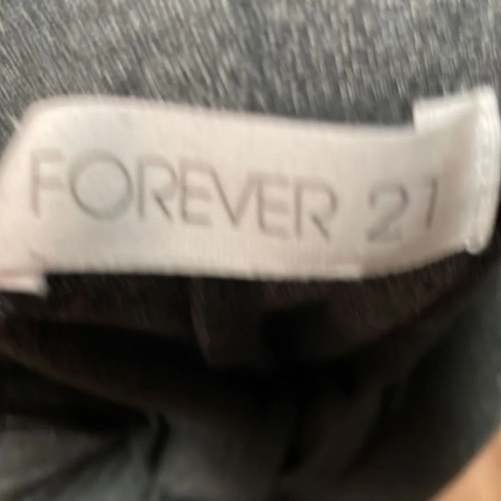 Forever 21 Gray Athleisure Leggings Small - Image 6