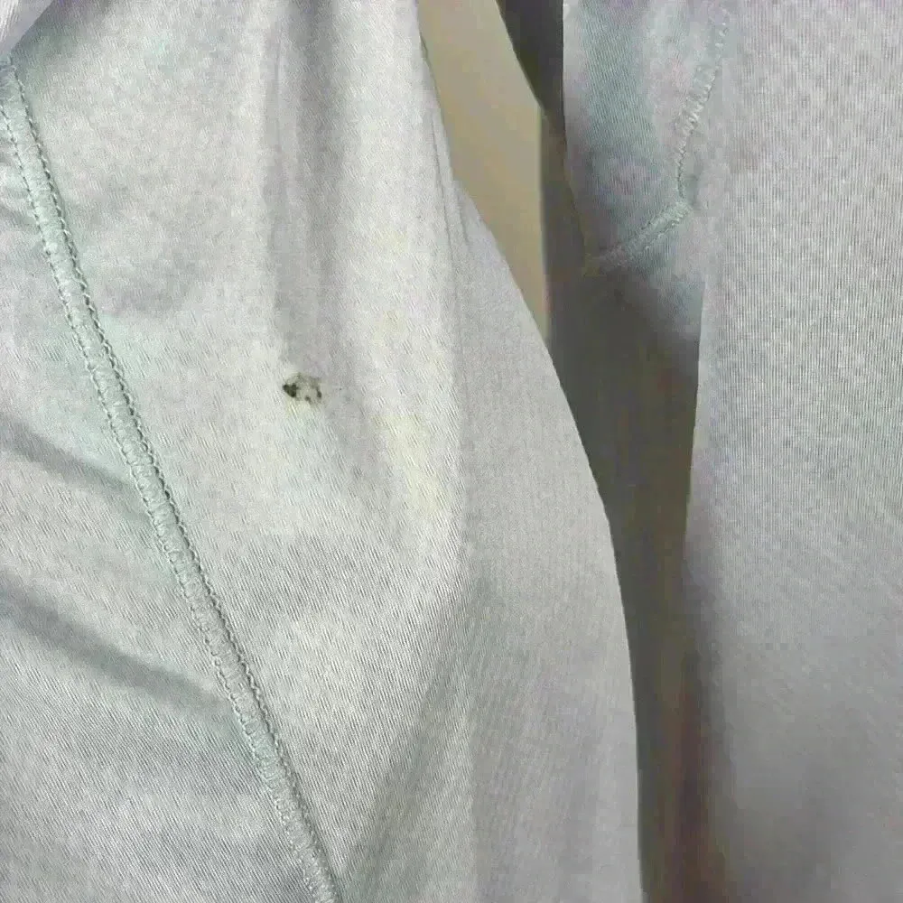 Adidas Terrex Long Sleeve Hiking Top Size M - Image 11