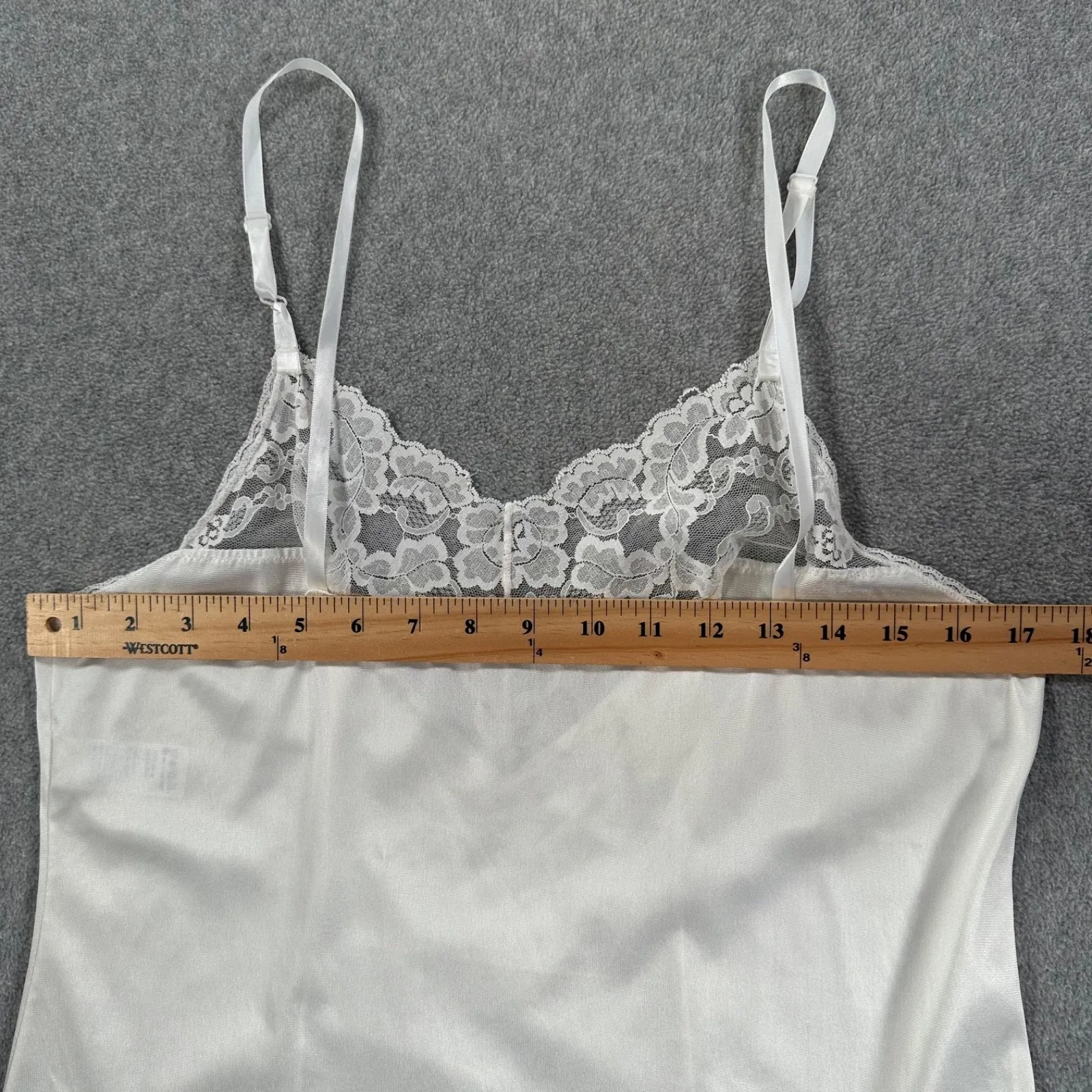 Vassarette Lace Trim Cami Slip Top Women's Large Cream Lingerie Y2K Adjustable - Image 6