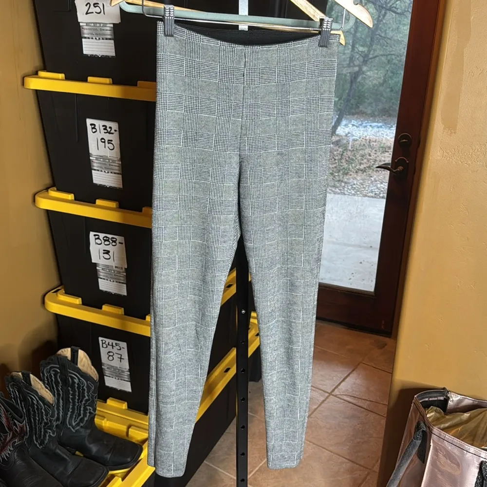 Zara Basic Black White Houndstooth Leggings Size Small - Image 10