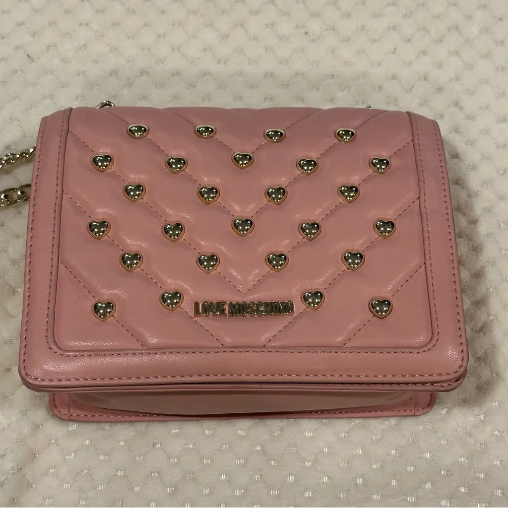 love moschino pink quilted gold heart crossbody purse - Image 8