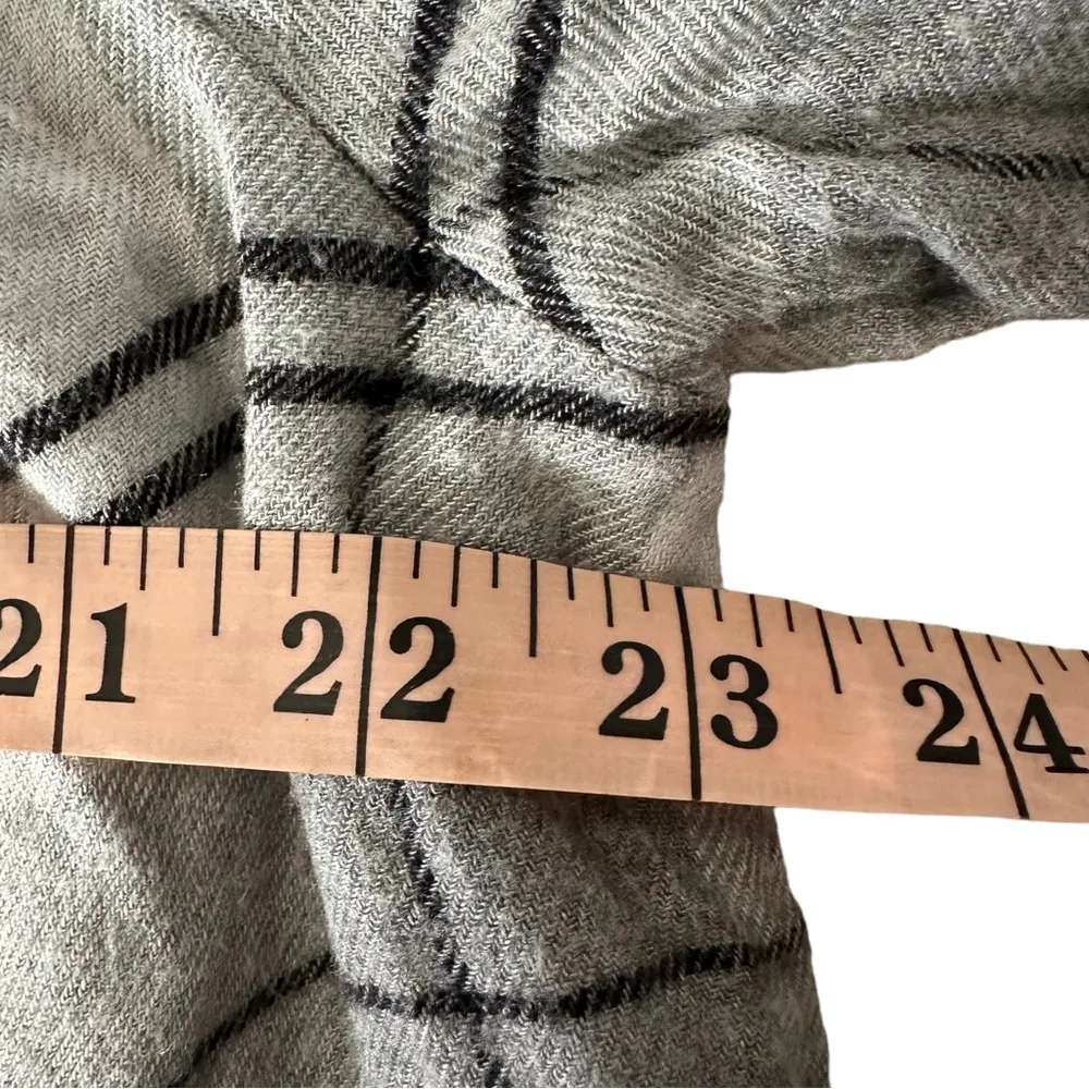 Cloth & Stone Grey Plaid Off The Shoulder Blouse Top Large - Image 6