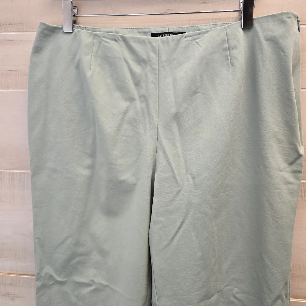 {12} Lafayette 148 New York Cropped Bleecker Casual Pant Seafoam Green Minty - Image 6