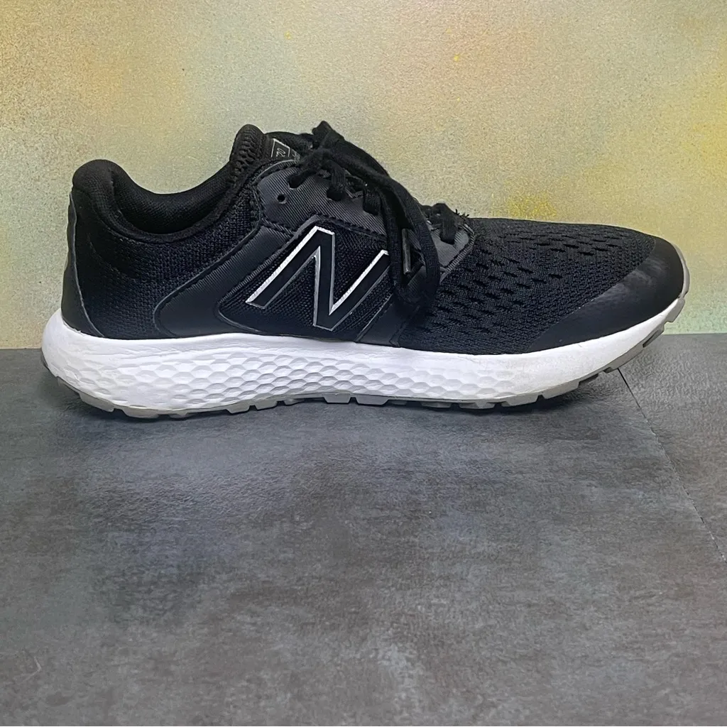 New Balance 520 Comfort Ride Women's Wide Sneakers Black/White Size 8.5D - Image 14