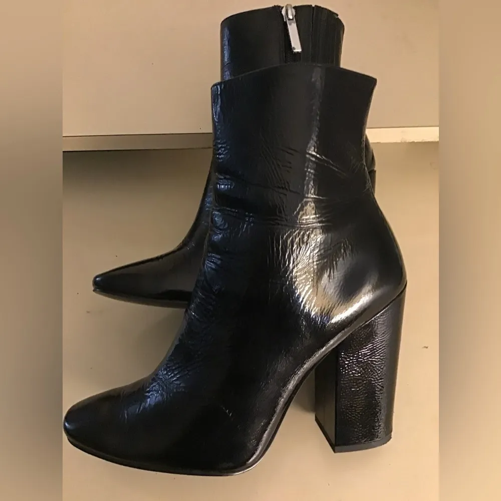 Kendall & Kylie women black patent leather boots US 8.5 - Image 9