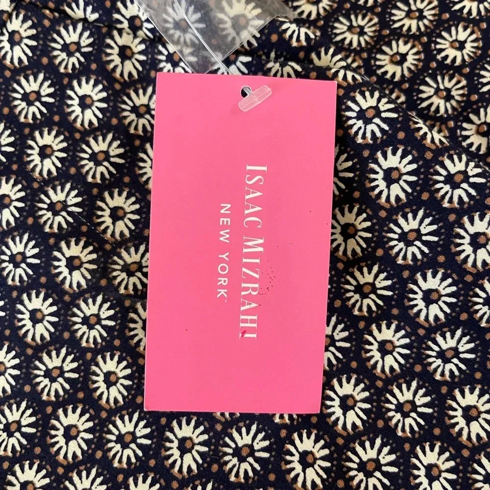 NWT! Women’s Isaac Mizrahi navy navy blue daisy print Istanbul pants, Size 4 - Image 4