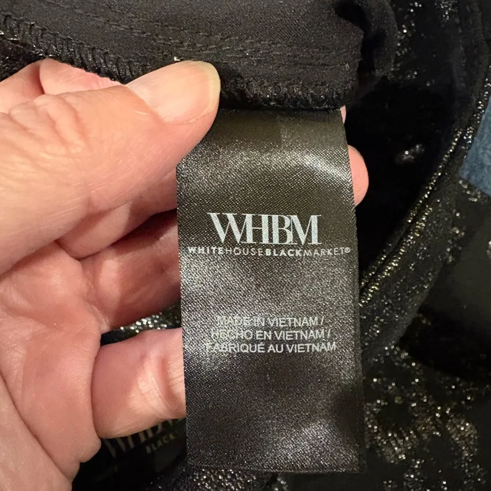 White House Black Market Jolie brocade roses stretch  pants black 8 long new - Image 8