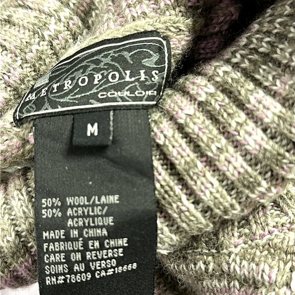 Metropolis Wool Blend Vintage Knit Loop Turtleneck Purple Accent Sweater Size M Tan Size M - Image 11