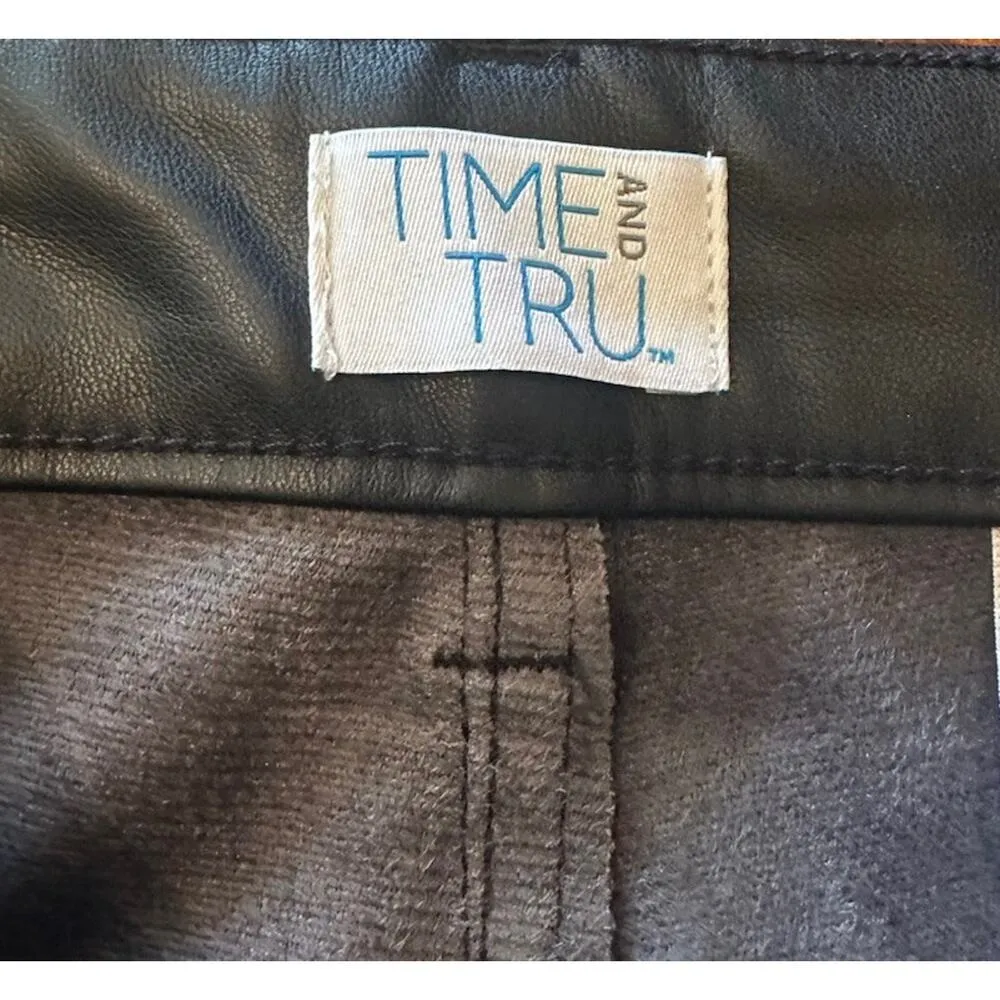 Time and Tru High Rise Straight Leg Black Faux Leather Womens Pants Size 10 - Image 5