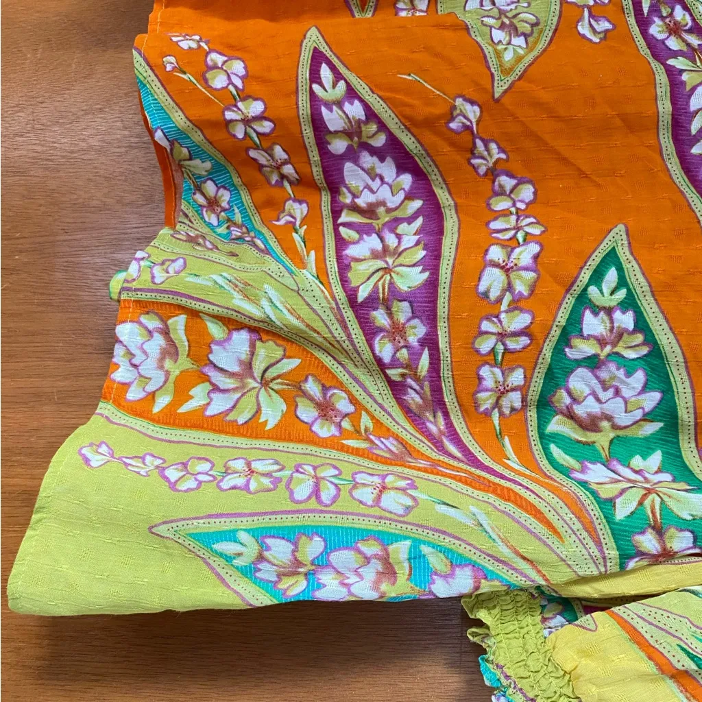 ✨🆕✨
•Haute Hippie boxy semi sheer blouse• Size XL - Image 7