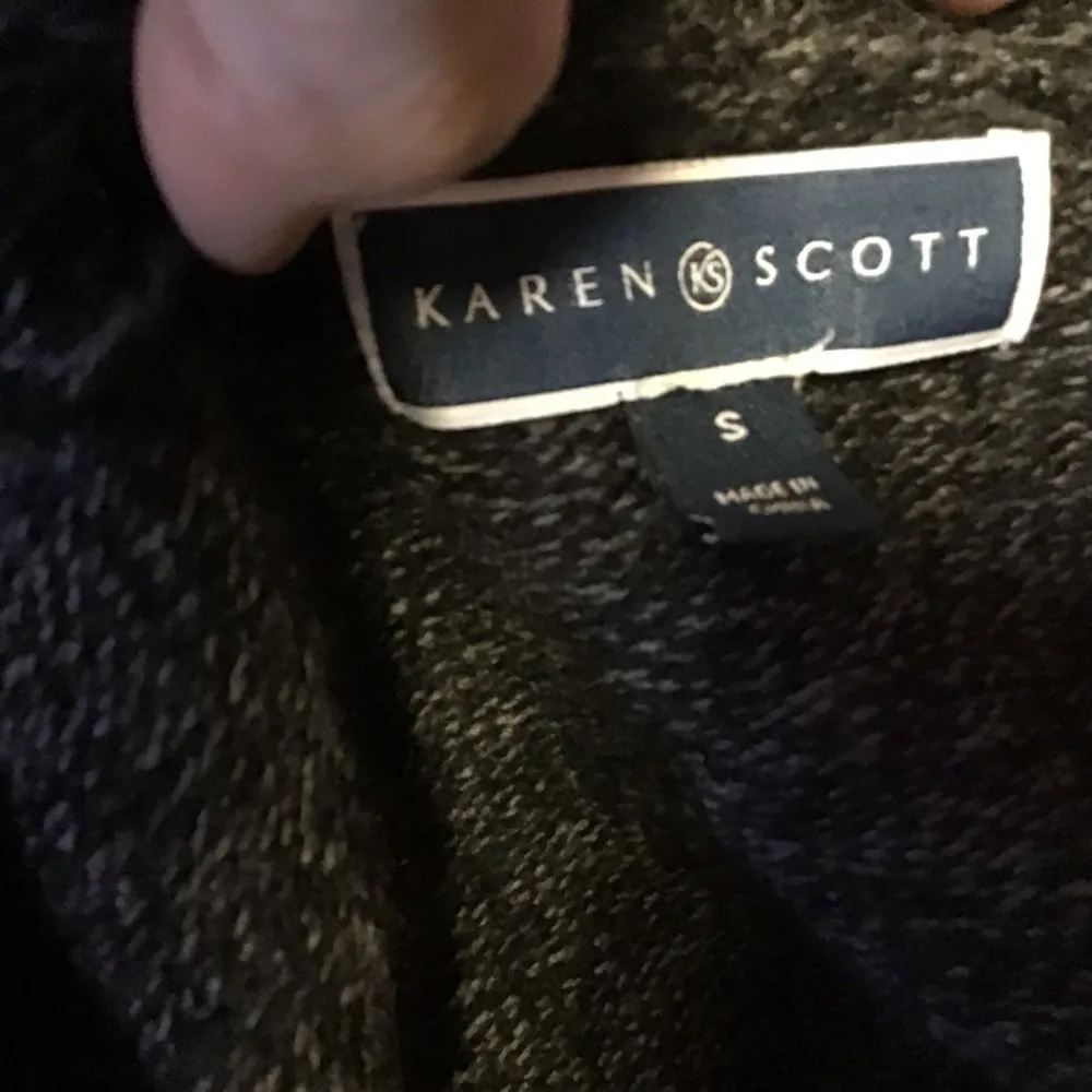 Karen Scott charcoal n red oversized cardigan - Image 3