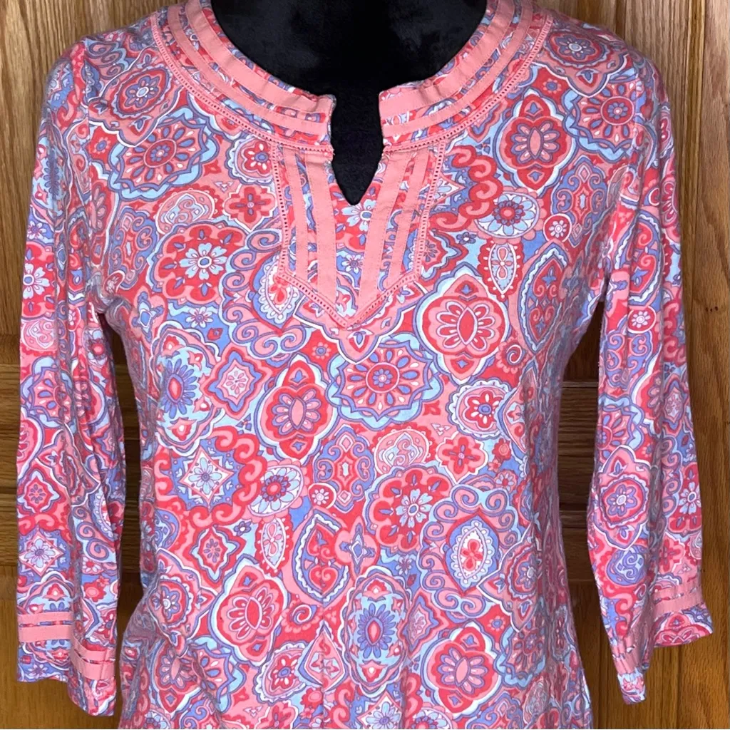 Talbots Pima Cotton Blend Split‎ Neck Tunic Top in Medallion Size Small Petite - Image 5