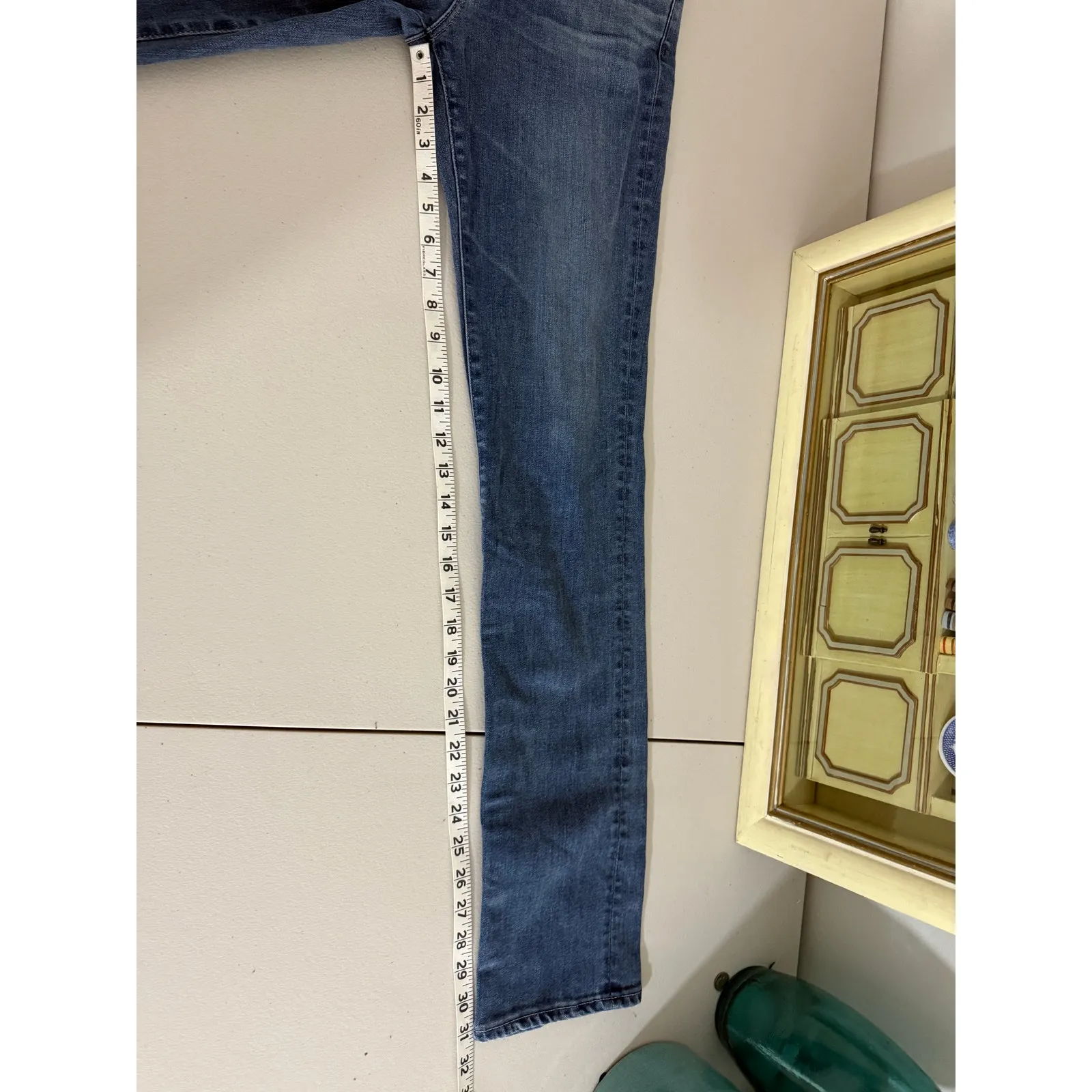 Women's AG Adriano Goldschmied The Harper Essential Straight Mid Rise Jeans 28R - Image 7