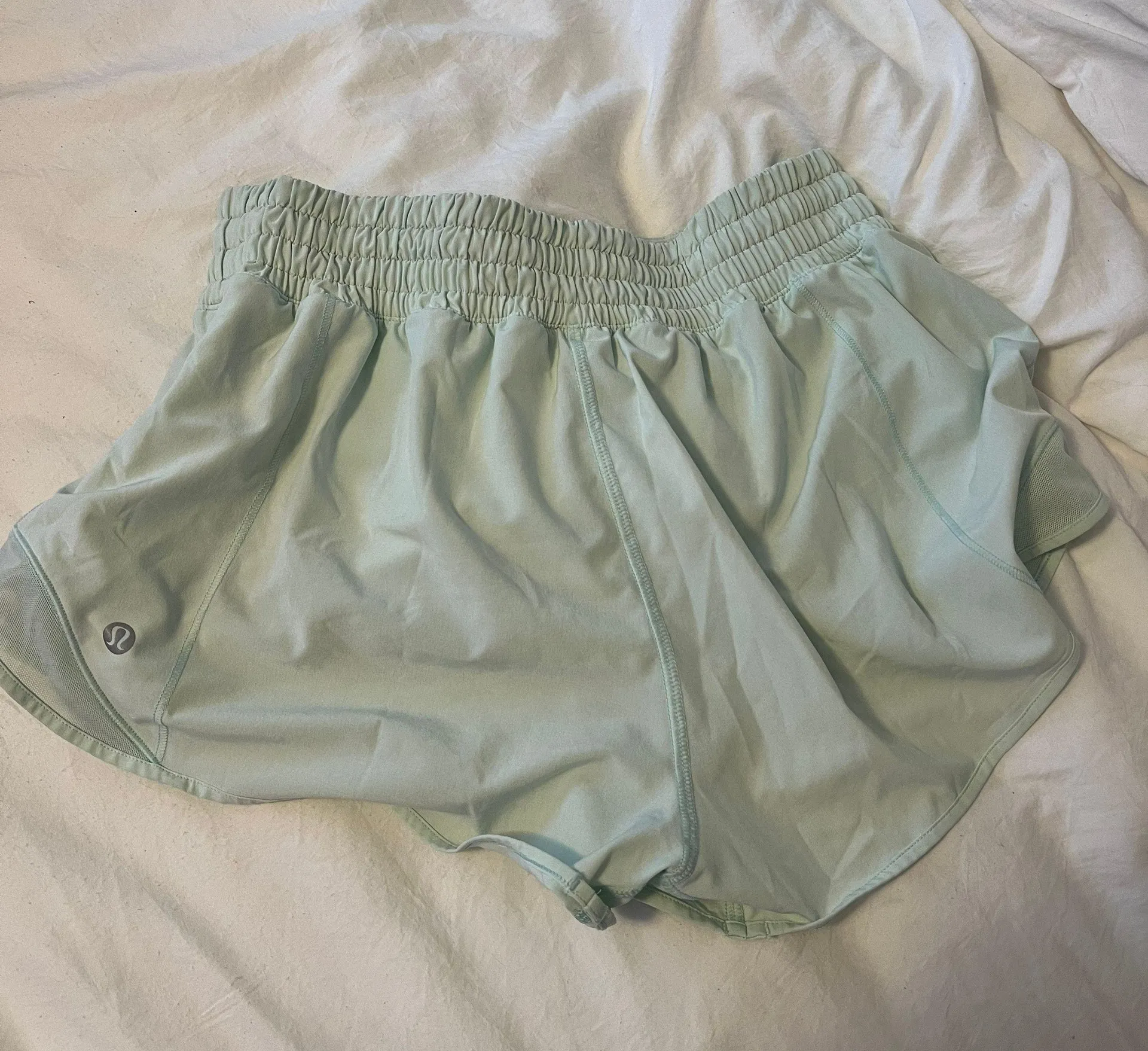 Hotty Hot Short High-Rise 2.5” - Image 2