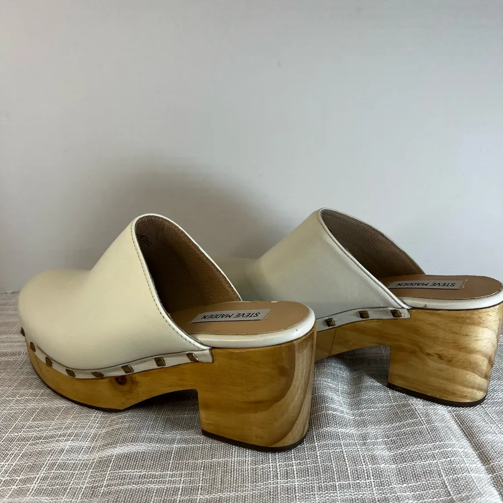 Steve Madden Brooklyn Leather Clog Mules Cream Studded Wood Heel Sz 8 - Image 2