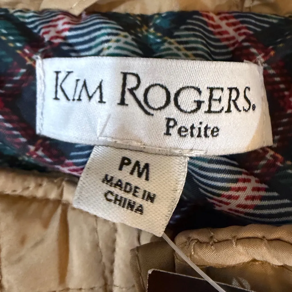 Kim Rogers Beige Quilted Vest - Image 4