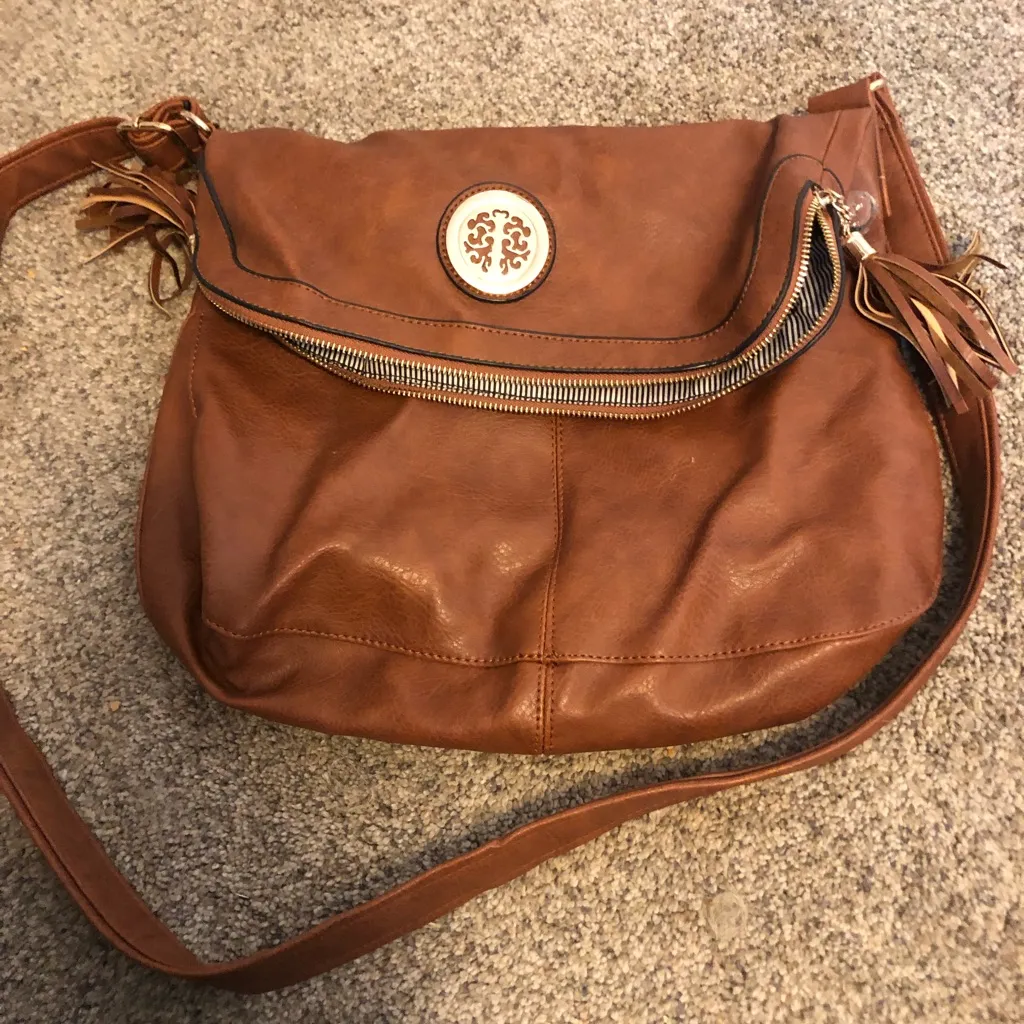 Large brown shoulder purse - Image 3