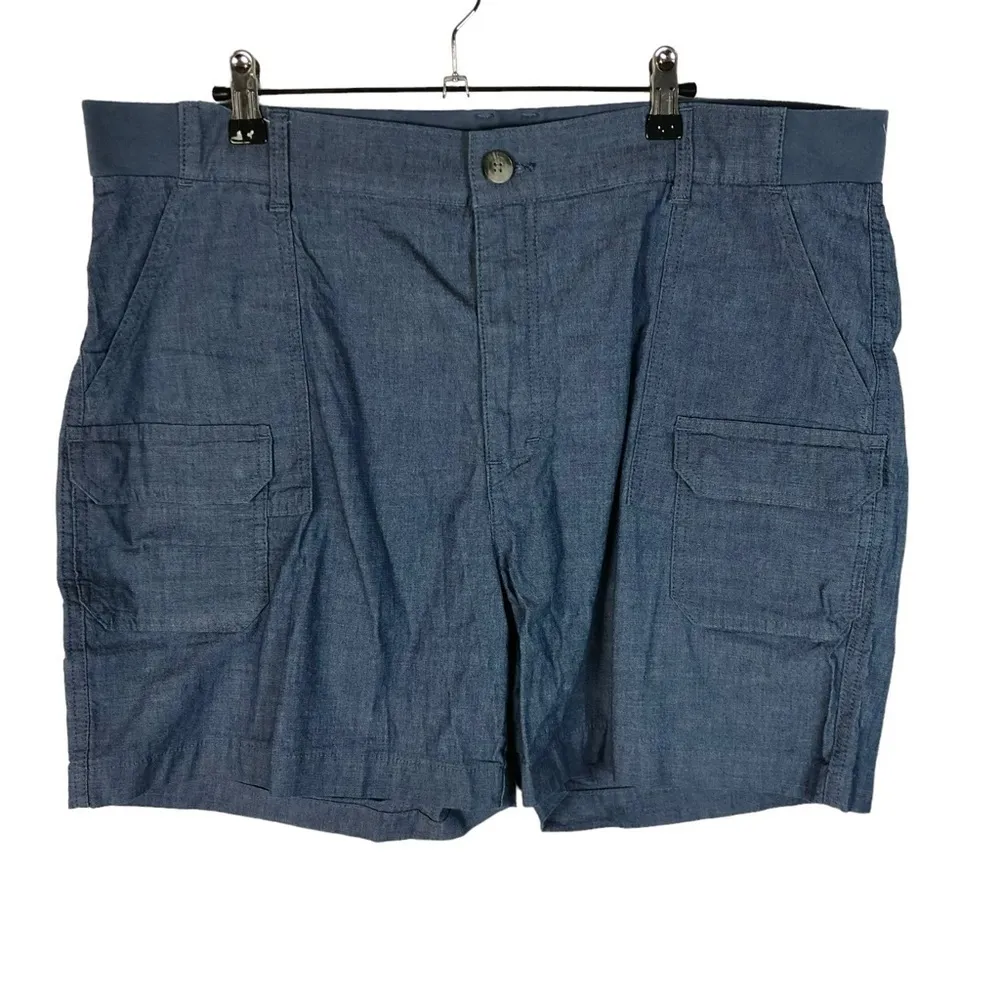Lee Relaxed Fit Flex To Go Chambray Blue Cargo Mid Rise Shorts 18 - Image 2