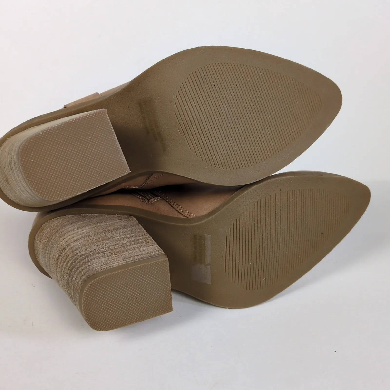 DV DOLCE VITA Light Brown Leather Nilano Heeled Ankle Bootie Women's 8.5 - Image 7