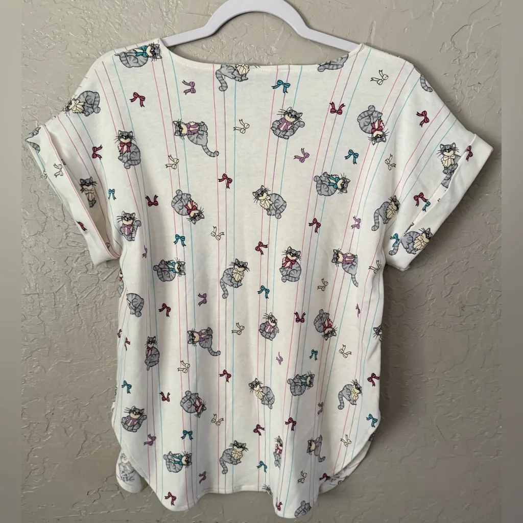 Womens 6 Medium COLORFUL CATS Comfy Beige Top Shirt Blouse Cat Fun Pink - Image 10