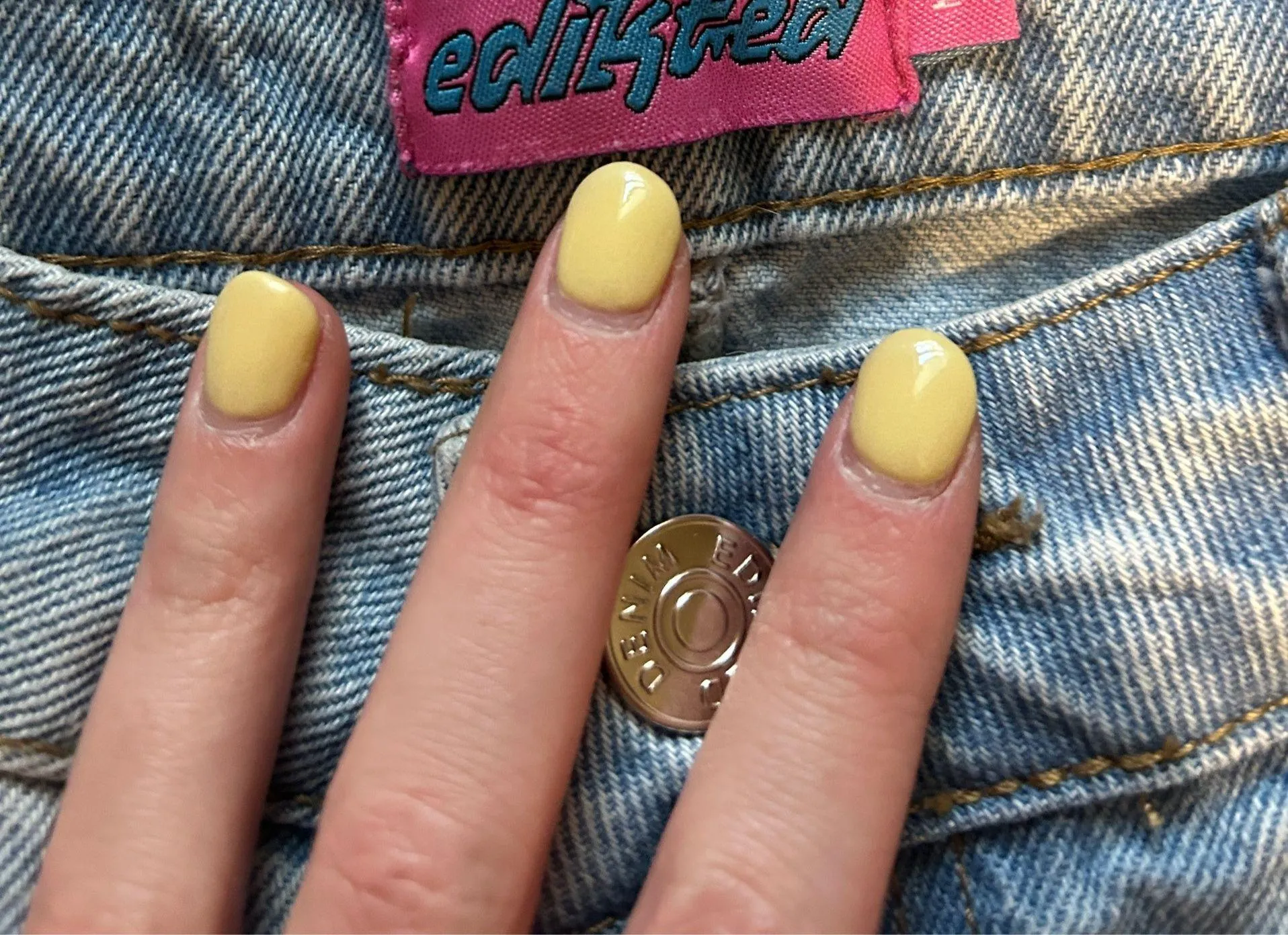 low rise cut off shorts - Image 2