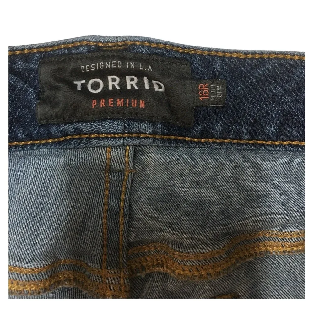 Torrid Jeans Womens 16R Boyfriend Distressed Mid Rise Medium Wash Wiskering Blue - Image 12